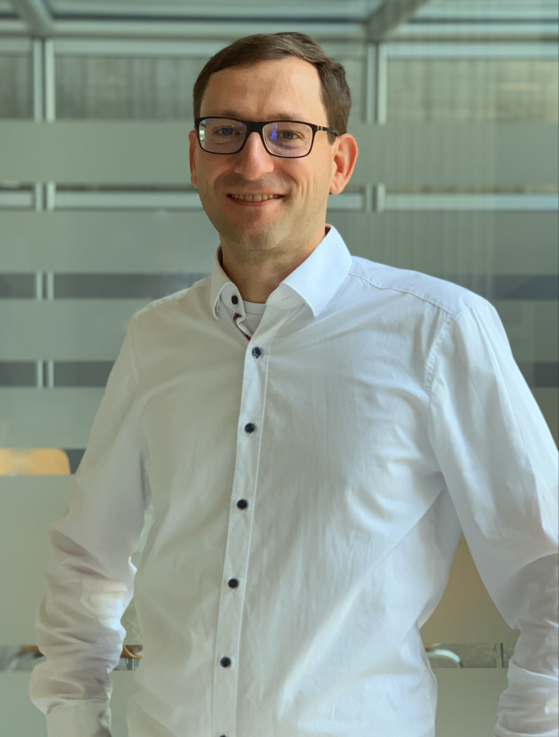 Prof. Dr. Harald Bosch